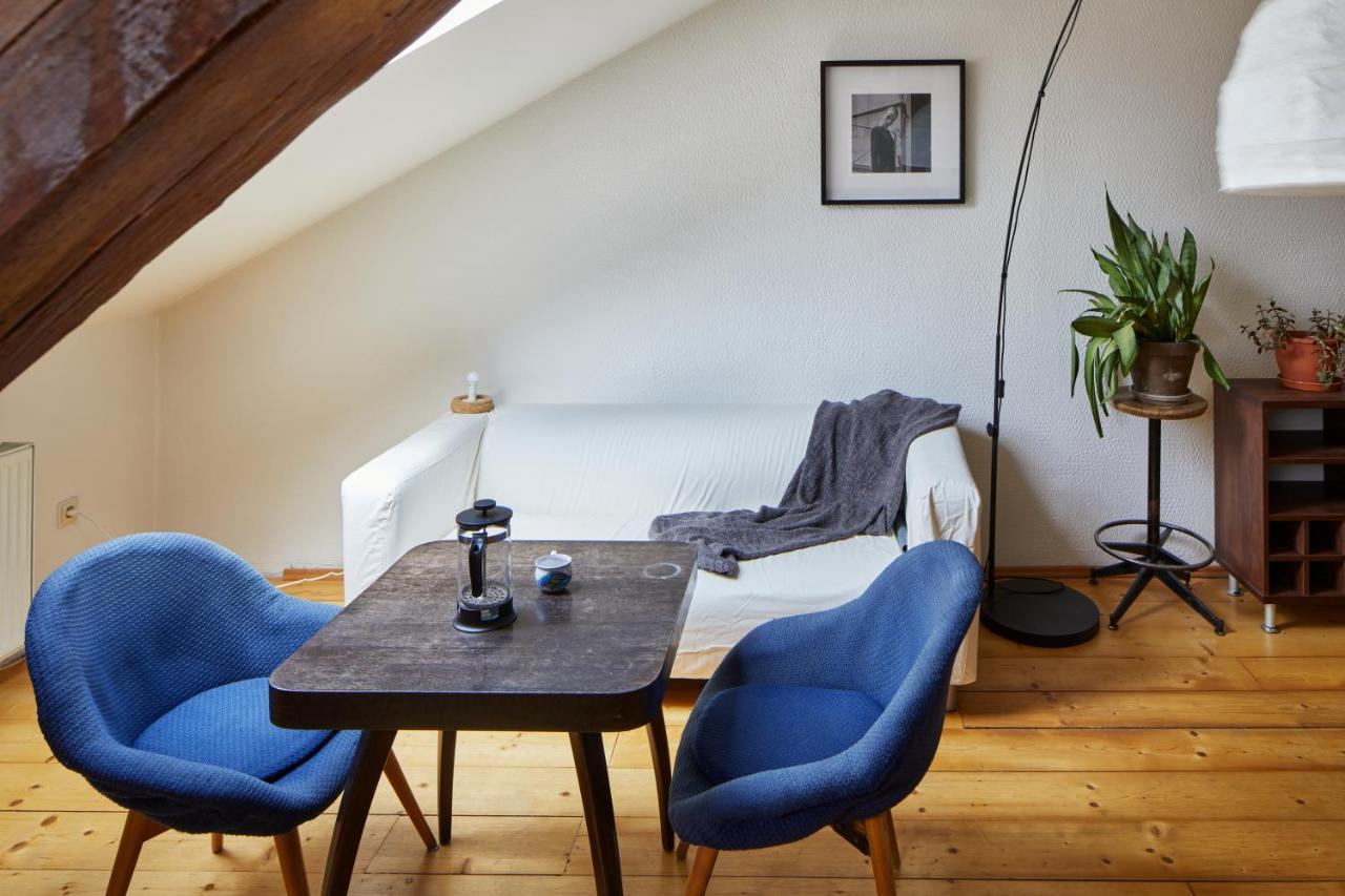 Apartamento Prague Days - Sunlit Attic Loft In Vinohrady Exterior foto